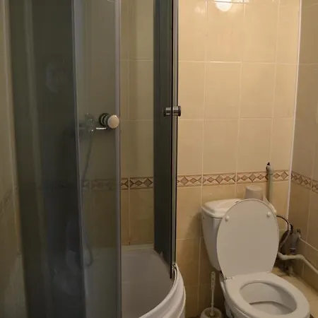 Vlasta 2* Lviv